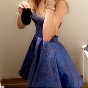 alyce paris hoco dress. ONLY RESPOND IF LEGITIMATE